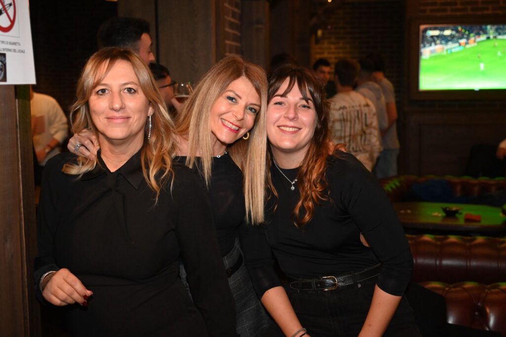 8° compleanno del Pub Numero Uno 139