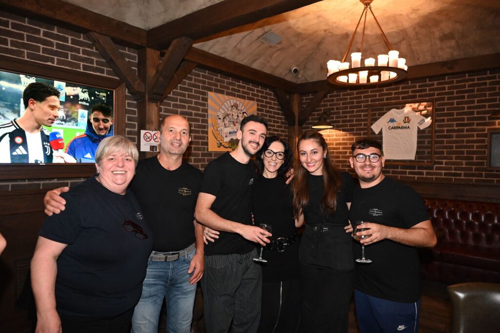 8° compleanno del Pub Numero Uno 141